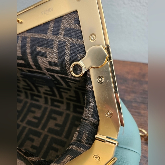 Fendi First Shiny Nappa Small Menta - Picture 16 of 16
